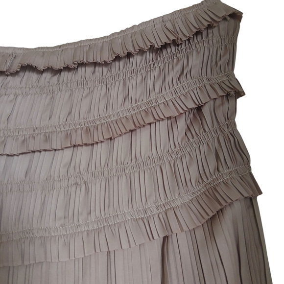 Anthropologie- Current Air Rosarita Skirt Pleated Smocked Waist Midi in Plum - Picture 7 of 9